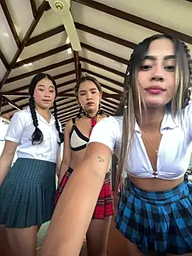 l0lita emi online show from 03/07/26, 02:03