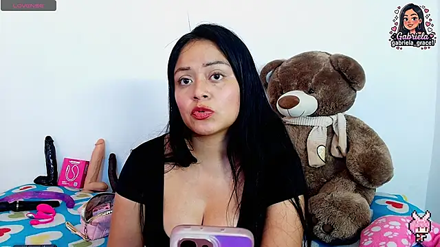 gabriela grace1 online show from 05/20/26, 02:23
