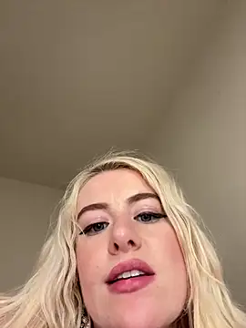 blondebunny999 999 online show from 05/24/26, 07:46
