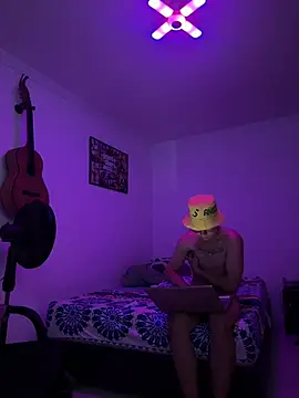 BabyAzz19 online show from 01/11/26, 03:33