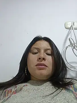 yessica gomez01 online show from 06/13/26, 12:52