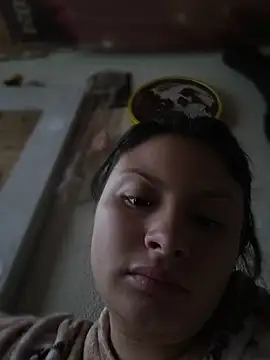yessica gomez01 online show from 06/17/26, 01:12