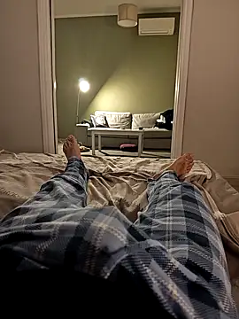 PictureofThickNcurved online show from 01/13/26, 10:48