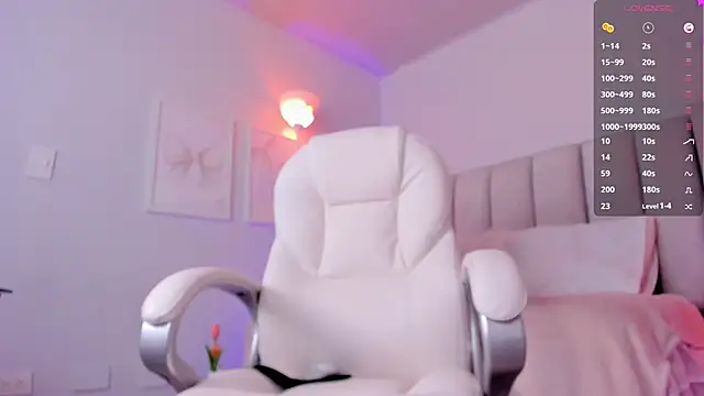 your alina18 online show from 01/13/26, 01:00