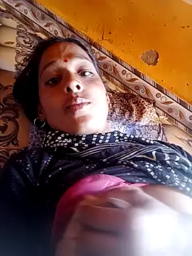 Snapshot of mabimi_sexe chatting on 03/17/26, 08:50 mabimi sexe online show from 03/17/26, 08:50