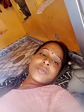 Snapshot of mabimi_sexe chatting on 03/30/26, 06:03 mabimi sexe online show from 03/30/26, 06:03