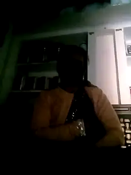 Snapshot of kiiuu_sexe chatting on 02/11/26, 04:39 kiiuu sexe online show from 02/11/26, 04:39