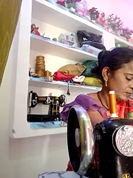 Snapshot of kiiuu_sexe chatting on 03/25/26, 03:12 kiiuu sexe online show from 03/25/26, 03:12