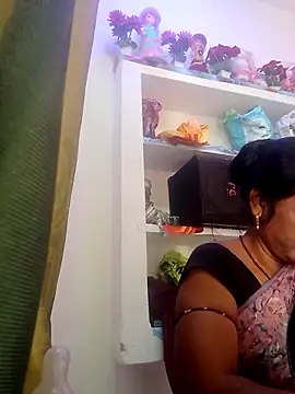 Snapshot of kiiuu_sexe chatting on 04/11/26, 02:27 kiiuu sexe online show from 04/11/26, 02:27