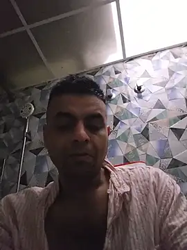 Snapshot of ashleellaunda7582 chatting on 06/07/26, 07:17 ashleellaunda7582 online show from 06/07/26, 07:17