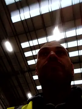 pacakiraly21 online show from 04/17/26, 06:05