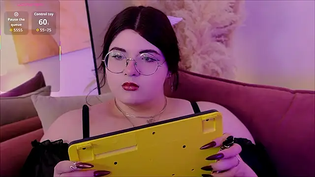 Siena aa online show from 03/10/26, 02:11