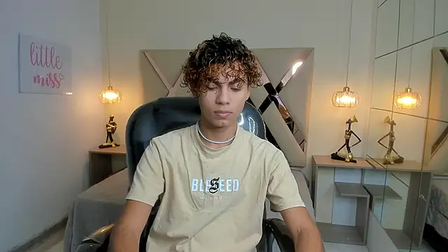 Anyelo Twink online show from 03/09/26, 02:21