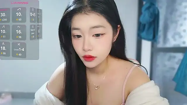 Snapshot of -XiaoYu-777 chatting on 02/03/26, 06:40 -XiaoYu-777 online show from 02/03/26, 06:40