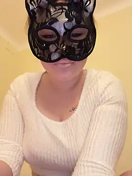 lilichipie online show from 02/02/26, 12:15