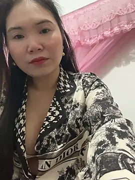 Henlen-su online show from 01/11/26, 10:04