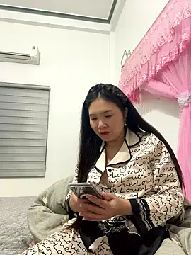 Henlen-su online show from 01/12/26, 03:17