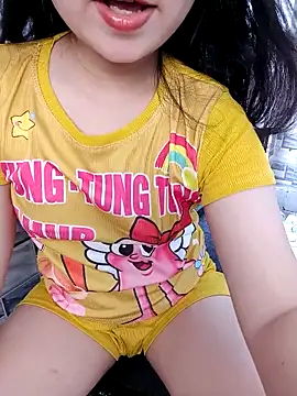 EnzxMoon02 online show from 04/06/26, 04:57