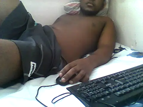 handsomeguy02 online show from 05/25/26, 12:22