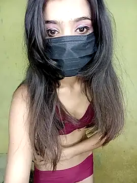 hotyjiyaaaa online show from 04/01/26, 11:11