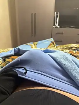 thebestbomber90 online show from 01/10/26, 04:20