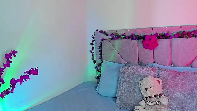 Britanny77 online show from 03/03/26, 02:01