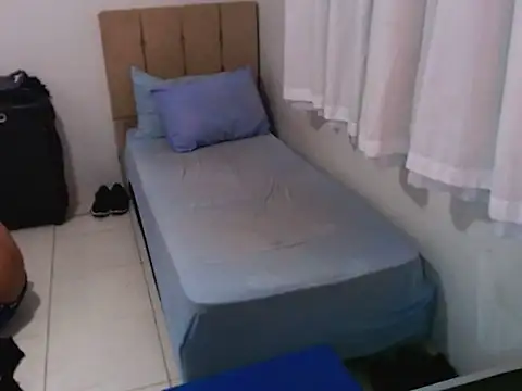 Snapshot of lipegonzalezz chatting on 02/06/26, 02:27 lipegonzalezz online show from 02/06/26, 02:27