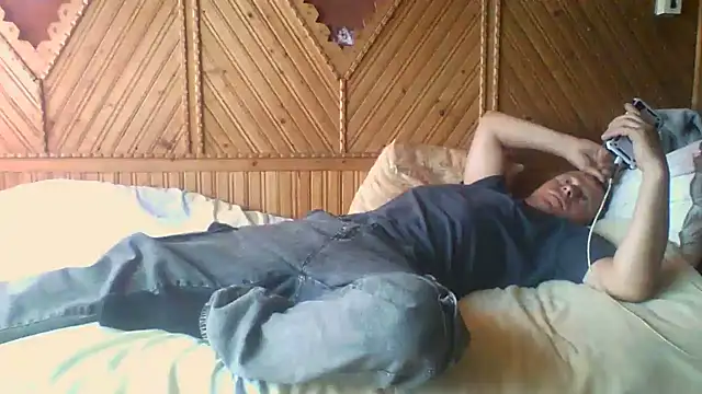 Snapshot of Ivan9iutt chatting on 07/20/26, 11:12 Ivan9iutt online show from 07/20/26, 11:12