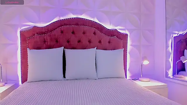 Snapshot of _aurent_sara chatting on 01/13/26, 11:59 aurent sara online show from 01/13/26, 11:59