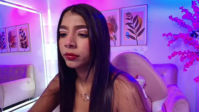 Divinee Cloe online show from 02/14/26, 11:18