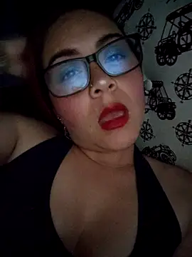 Snapshot of THALASSA_DIOSA chatting on 05/06/26, 04:08 THALASSA DIOSA online show from 05/06/26, 04:08