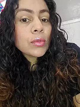  Zhamira online show from 02/09/26, 02:32