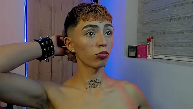 Maiky Cooper01 online show from 01/14/26, 03:01