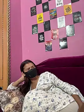 MissHermione2 online show from 03/29/26, 10:48