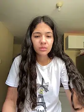 diosa sofia19 online show from 05/05/26, 03:09