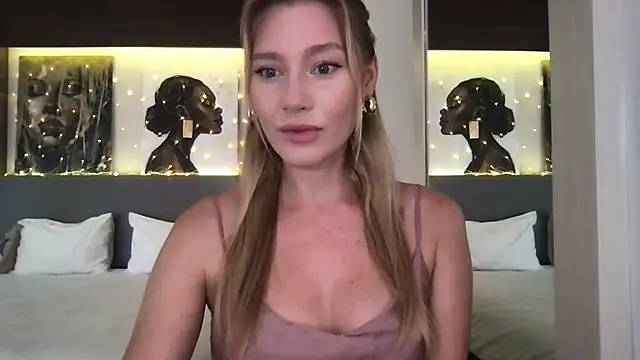 Stella muse online show from 01/19/26, 03:32