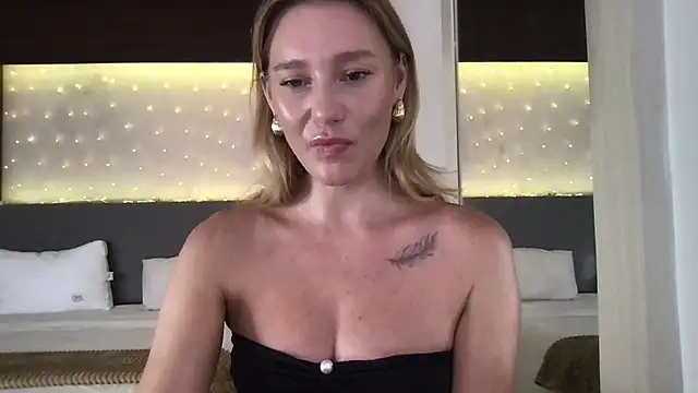 Stella muse online show from 03/18/26, 04:59