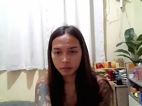 Snapshot of LOVELYMAYUMIE chatting on 06/10/26, 05:45 LOVELYMAYUMIE online show from 06/10/26, 05:45