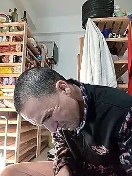 tokensMB online show from 01/13/26, 01:49