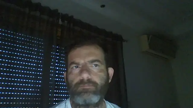 Snapshot of _grj1 chatting on 06/06/26, 05:34 grj1 online show from 06/06/26, 05:34