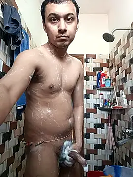 Uzieham22 online show from 03/19/26, 03:43