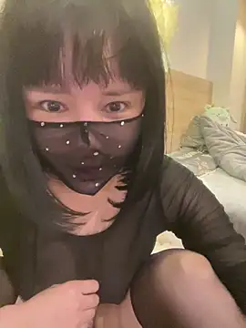 Mia-zhan online show from 02/02/26, 12:20