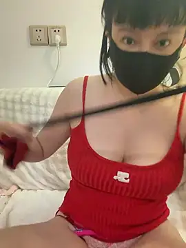 Mia-zhan online show from 04/28/26, 11:32