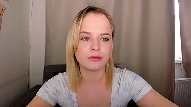 JessicaBeverly  online show from 04/23/26, 01:13