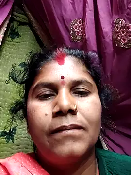 Snapshot of Hot_di97 chatting on 02/19/26, 08:27 Hot di97 online show from 02/19/26, 08:27