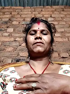 Hot di97 online show from 03/09/26, 11:09