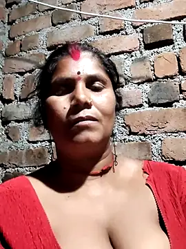 Hot di97 online show from 03/10/26, 02:44