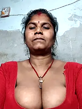 Hot di97 online show from 03/25/26, 12:05