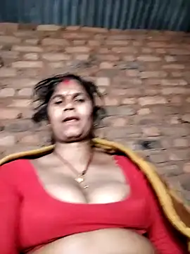 Hot di97 online show from 03/26/26, 02:00