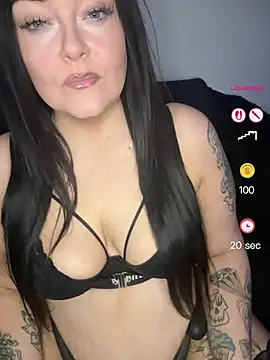 Miss CurvesXXX online show from 05/19/26, 10:16